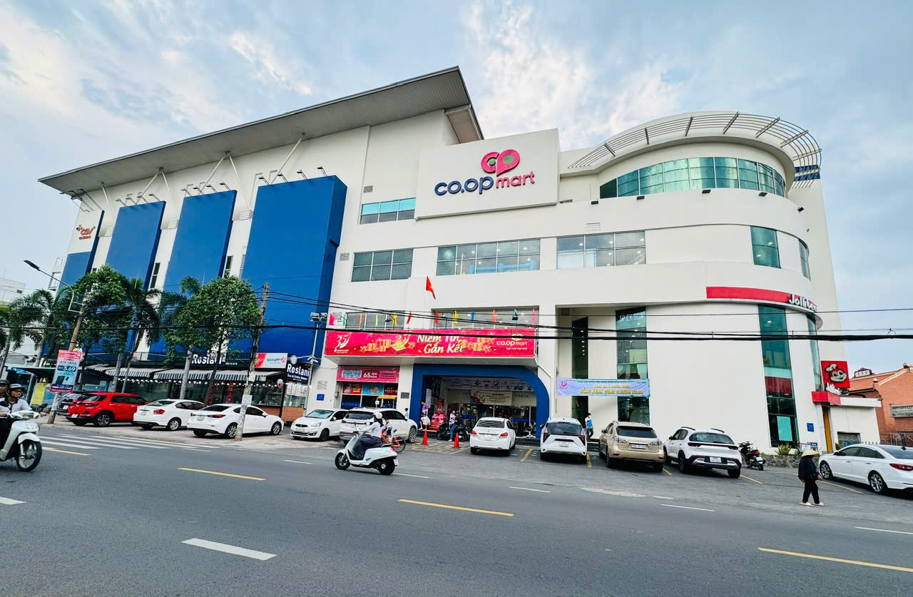 Co.opmart